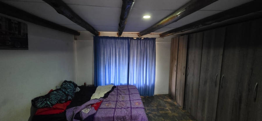 5 Bedroom Property for Sale in Stilfontein North West